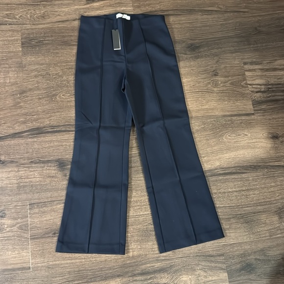 NWT! Banana Republic Navy Blue Cropped Flare Everywhere Ponte Pant - Multiple 🧡 - Picture 10 of 11